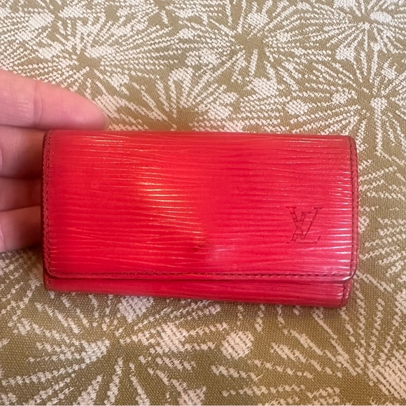 Louis Vuitton Red Used 4Key/Card Wallet - Picture 1 of 8